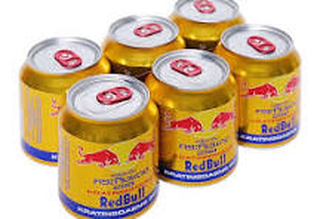 Nước tăng lực Redbull
